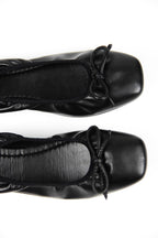 Uliana Kadın Köşeli Burun Fiyonklu Esnek Taban Katlanabilir Siyah Babet Ayakkabı