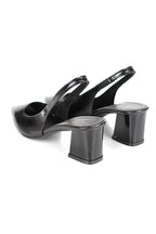 İlya Esnek Yumuşak Kaymaz Taban (4 cm) Siyah Rugan  Açık Lastikli Kadın Kalın Topuklu Ayakkabı