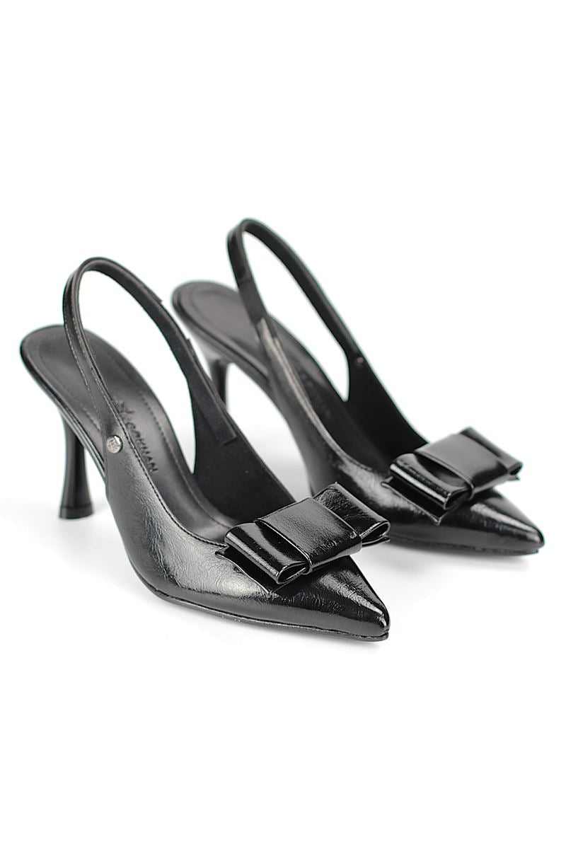 Nivelle Esnek Yumuşak Kaymaz Taban (8 cm) Siyah Rugan  Açık Lastikli Köşe Fiyonk Kadın Topuklu Ayakkabı