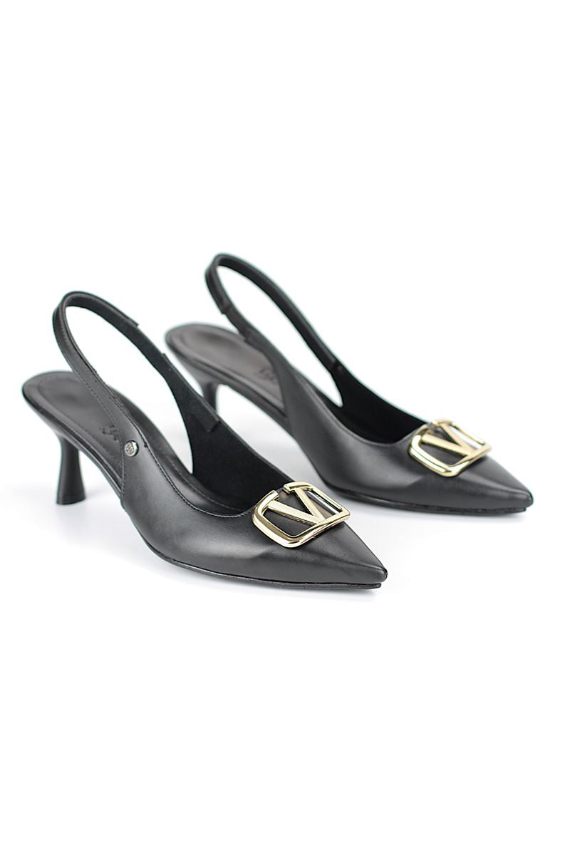 Liselotte Esnek Yumuşak Kaymaz Taban (4 cm) Siyah Cilt Açık Lastikli V Toka Kadın Topuklu Ayakkabı