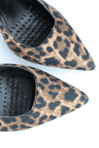 Lavender Esnek Yumuşak Kaymaz Taban (8 cm) Leopar Açık Lastikli Kadın Topuklu Ayakkabı