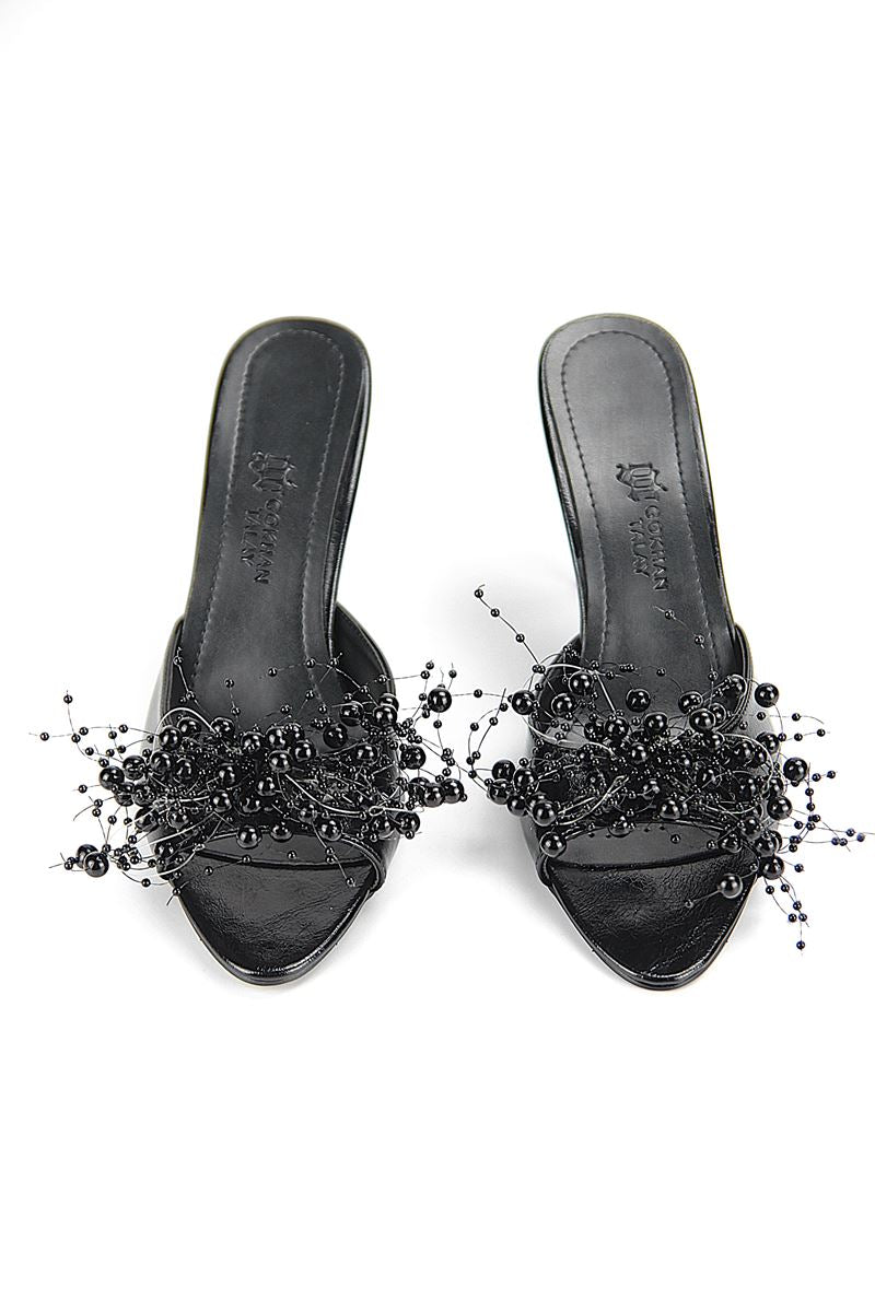 Almas Esnek Yumuşak Kaymaz Taban (8 cm) Siyah Rugan El Yapımı Boncuk Detaylı Kadın Topuklu Terlik 