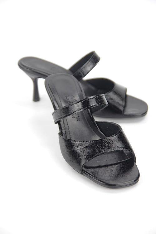 Avelin Esnek Yumuşak Kaymaz Taban (4 cm) Siyah Rugan Tek Bant Topuklu Terlik