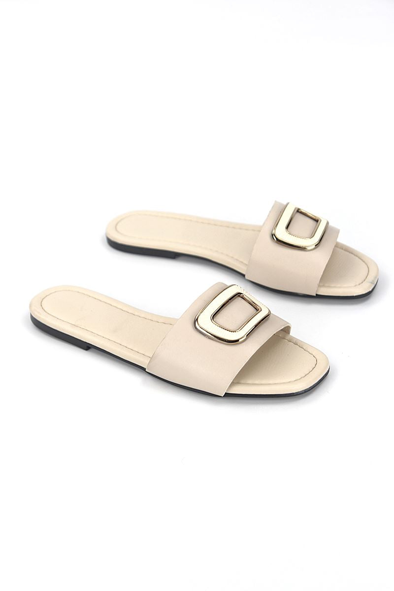 Alenya  Bej Cilt Kemik Toka Detaylı Kadın Terlik