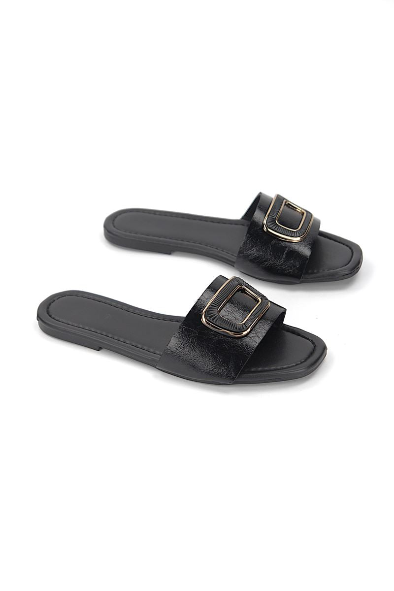 Alenya  Siyah Rugan Kemik Toka Detaylı Kadın Terlik