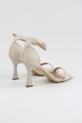 Diana Bej Cilt Orta Topuklu(8 cm) Klasik Topuklu Ayakkabı