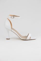 Diana Beyaz Cilt Orta Topuklu(8 cm) Klasik Topuklu Ayakkabı