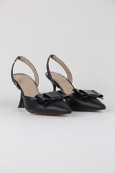 Vanessa Siyah Cilt Fiyonklu Orta Topuklu (8 cm) Klasik Topuklu Ayakkabı