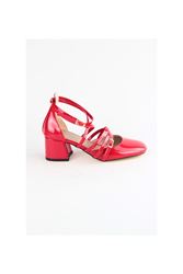 Bella Kırmızı Rugan Fiyonklu Alçak Kalın Topuklu(5 cm) Klasik Topuklu Ayakkabı