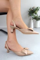 Astrid Nude Cilt Fiyonklu Alçak Topuklu(4 cm) Klasik Topuklu Ayakkabı 