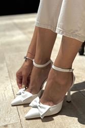 Davina Beyaz Cilt Fiyonklu Yüksek Topuklu(10 cm) Klasik Topuklu Ayakkabı